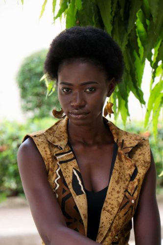 africaine-plein-cadre